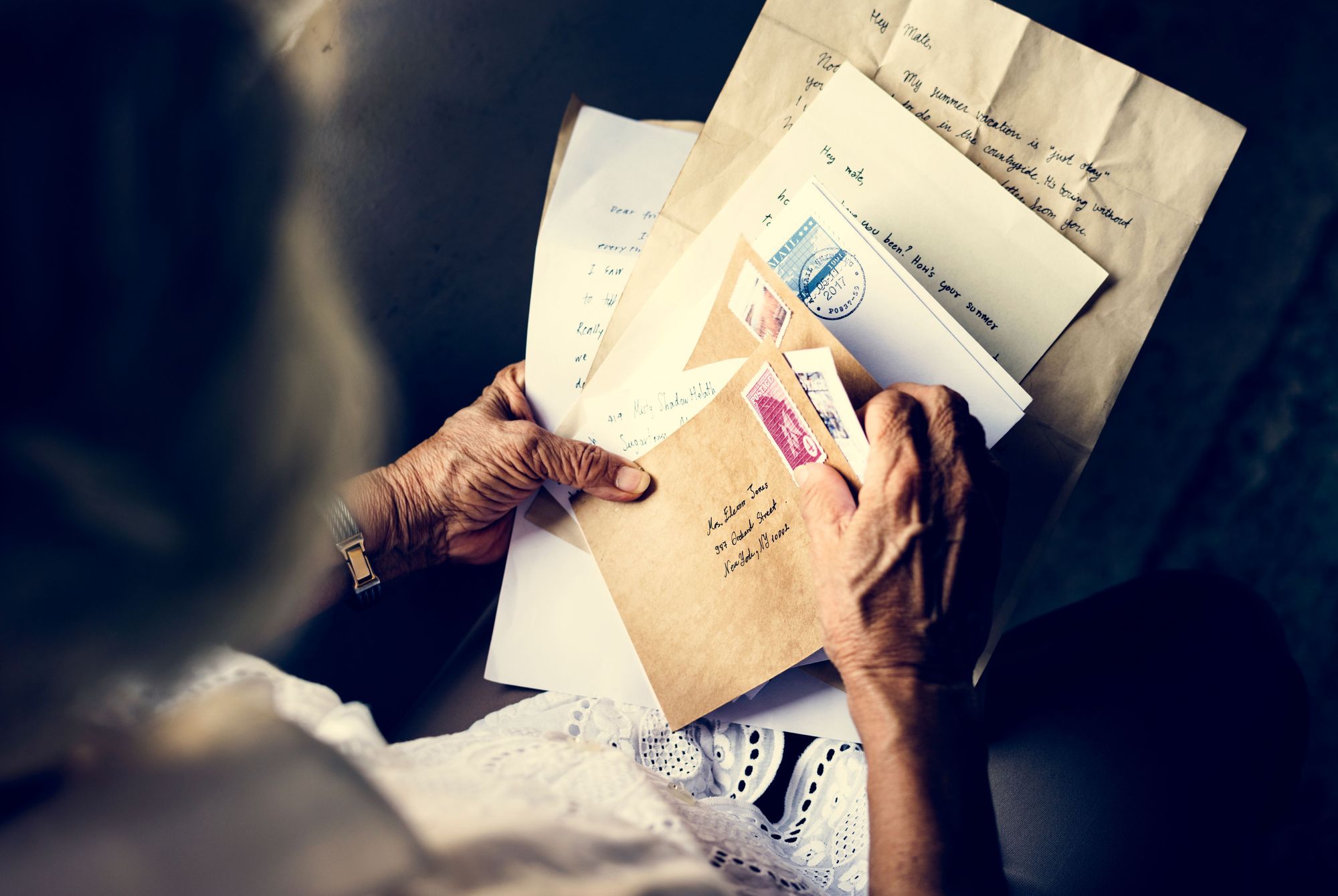 Why People Are More Likely to Open Mail with Handwritten Envelopes OM_1718657637738.jpg