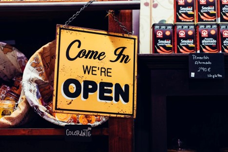 5 Benefits of Traditional Marketing That Digital Marketing Can’t Compete With